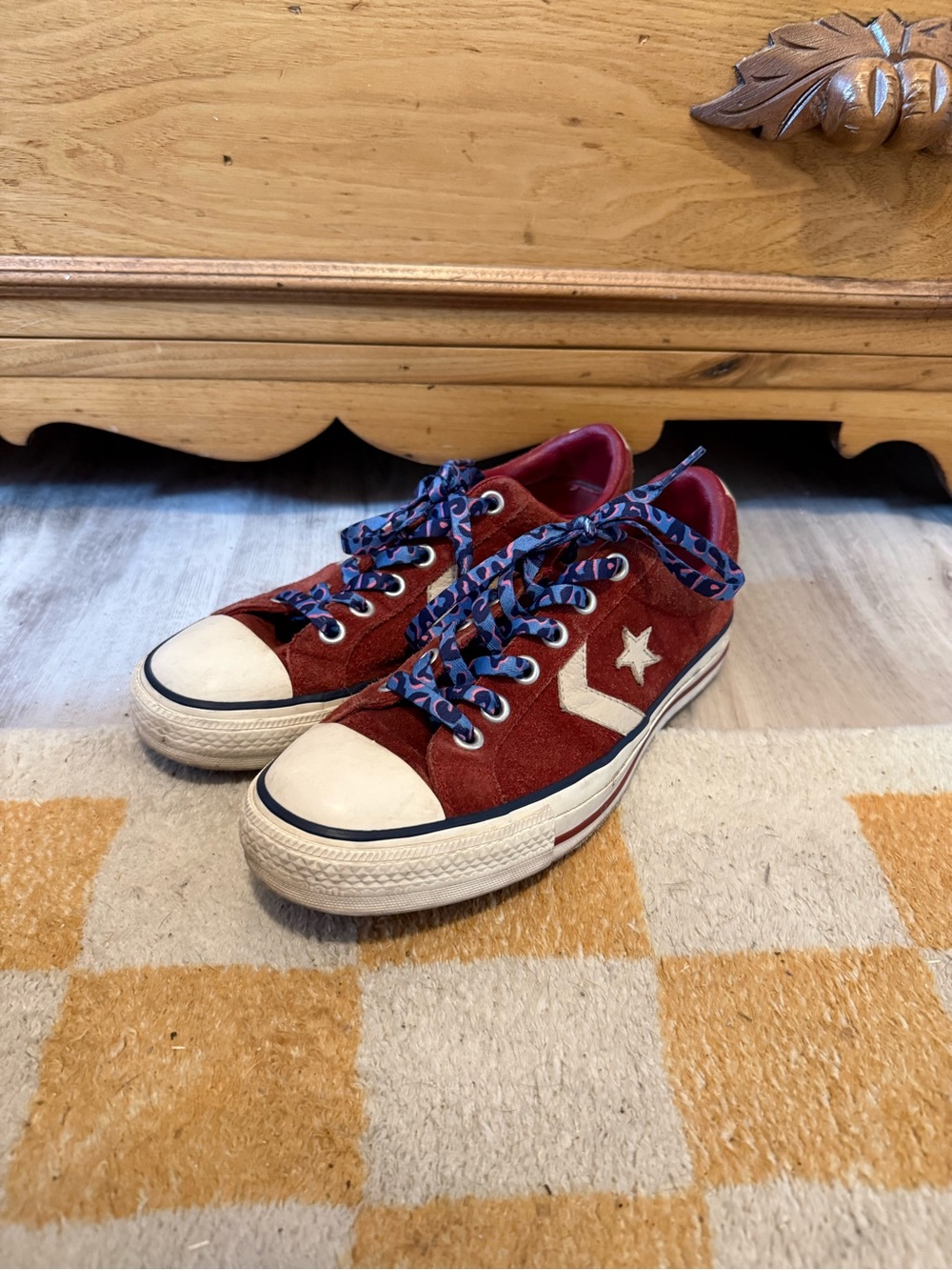 Vintage Converse “Star Player” in Rust Red